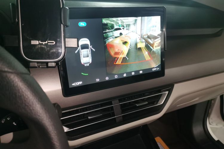 BYD Yuan Pro 2022 #13 BYD Yuan Pro 2022 car image #13