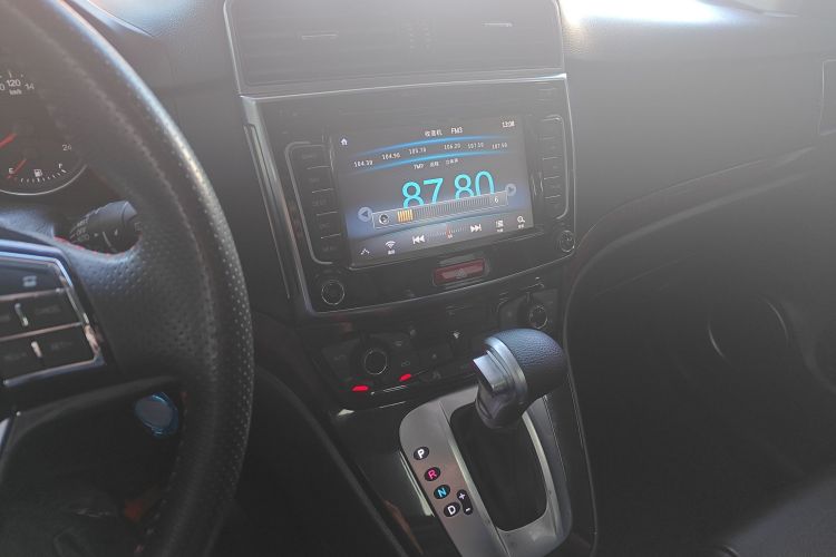 Haval H6 2015 #13 Haval H6 2015 car image #13