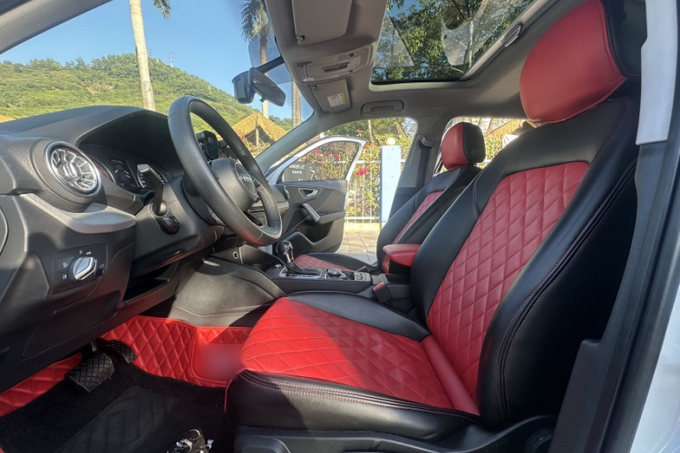 2020 immagine di auto #13
