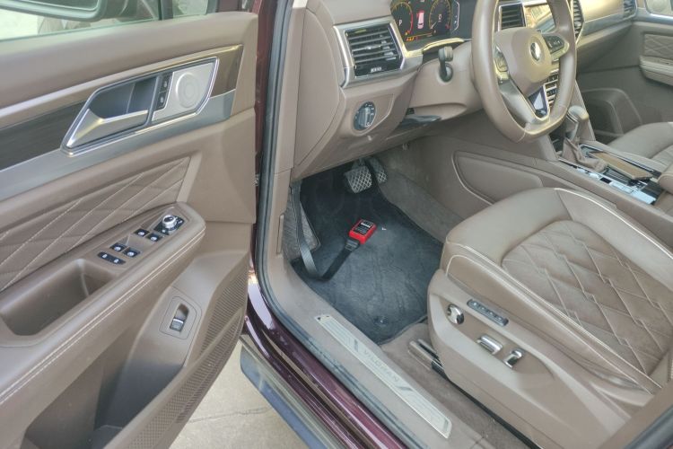 Volkswagen Viloran 2022 car image #13