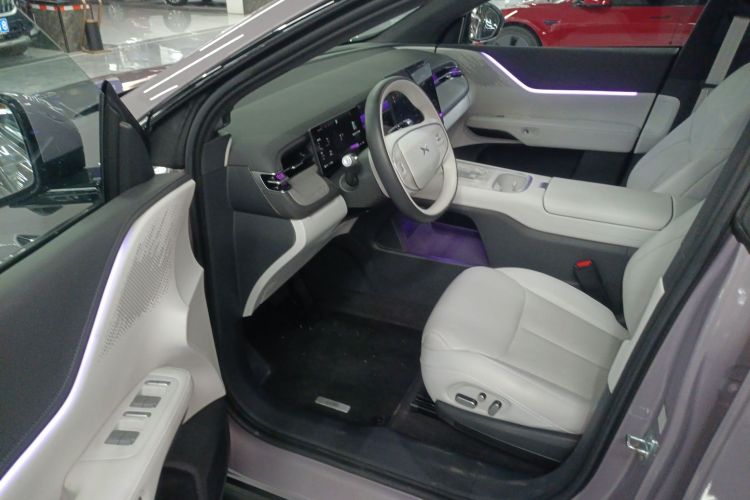 Xpeng G6 2025 #13 Xpeng G6 2025 car image #13