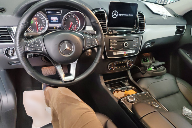 Mercedes-Benz GLE Coupe 2019 #13 Mercedes-Benz GLE Coupe 2019 car image #13