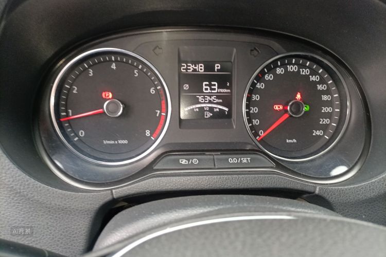 Polo 2015 car image #13