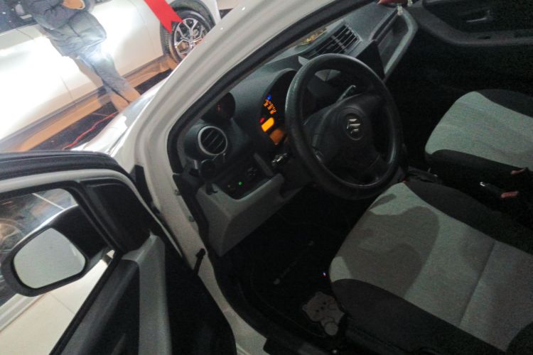 Suzuki Alto 2015 #13 Suzuki Alto 2015 car image #13