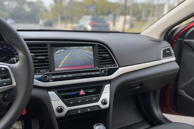 Hyundai Elantra AD 2019 car image #13