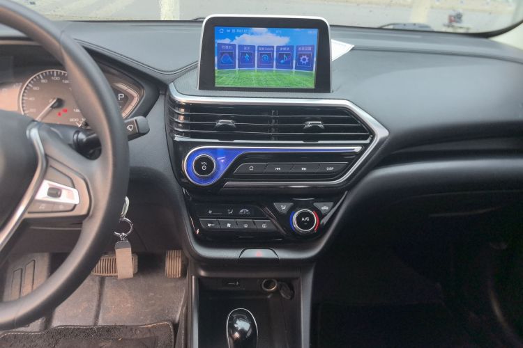 Changan Alsvin 2021 car image #13