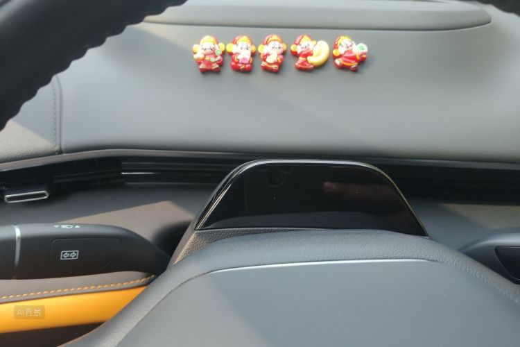 Deepal S07 2024 car image #13