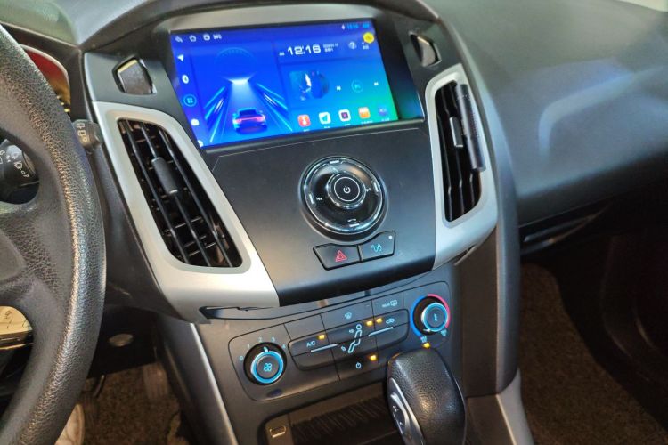 Ford Focus 2015 #13 Ford Focus 2015 immagine di auto #13