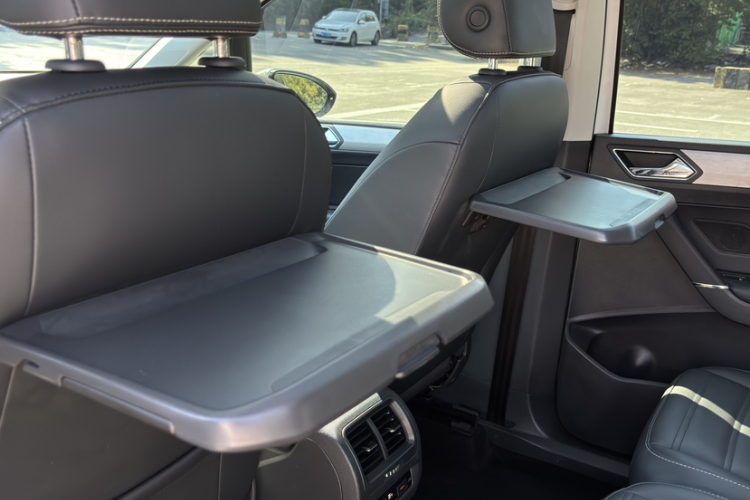 Volkswagen Touran 2019 #13 Volkswagen Touran 2019 car image #13