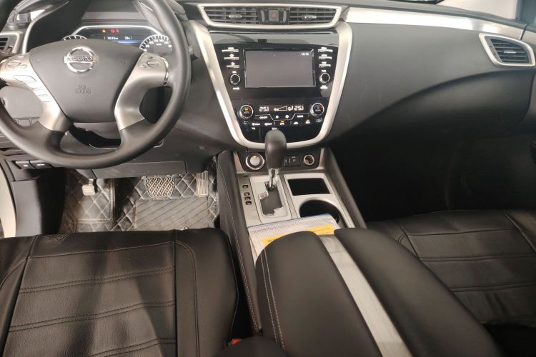 Nissan Murano 2023 imagen de coche #13