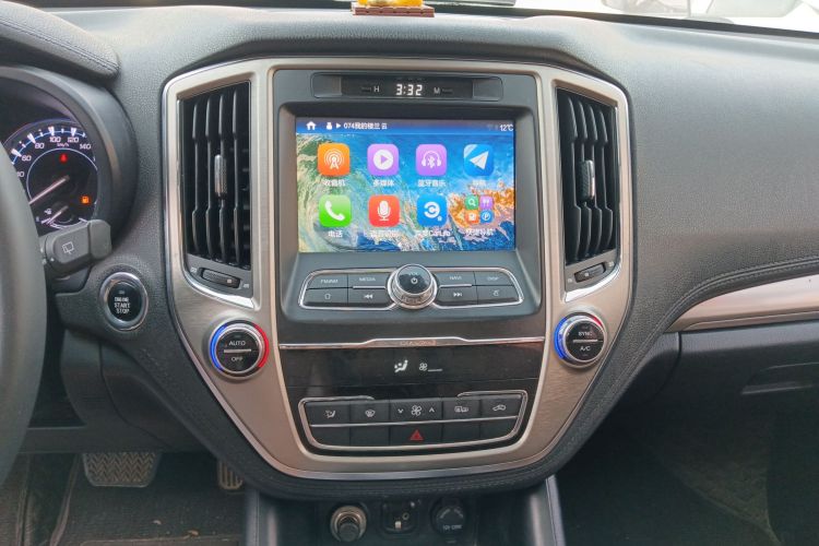 Changan CS95 2018 #13 Changan CS95 2018 car image #13