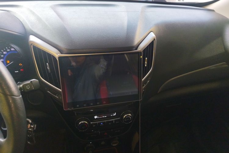 Changan CS15 2016 #13 Changan CS15 2016 car image #13