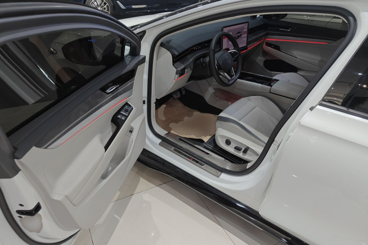 Volkswagen ID.7 Vizzion 2023 car image #13