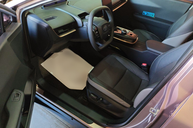 Toyota bZ3 2023 #13 Toyota bZ3 2023 imagen de coche #13