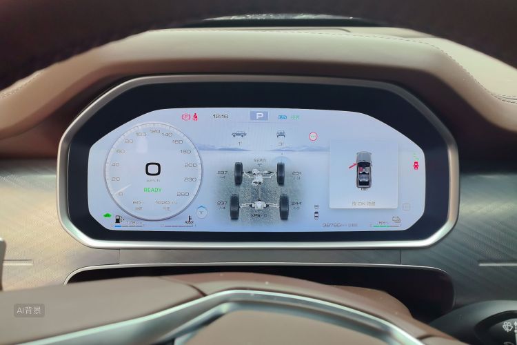 Tank 700 New Energy 2025 #13 Tank 700 New Energy 2025 car image #13