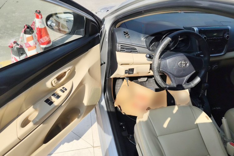 Vios 2017 car image #13