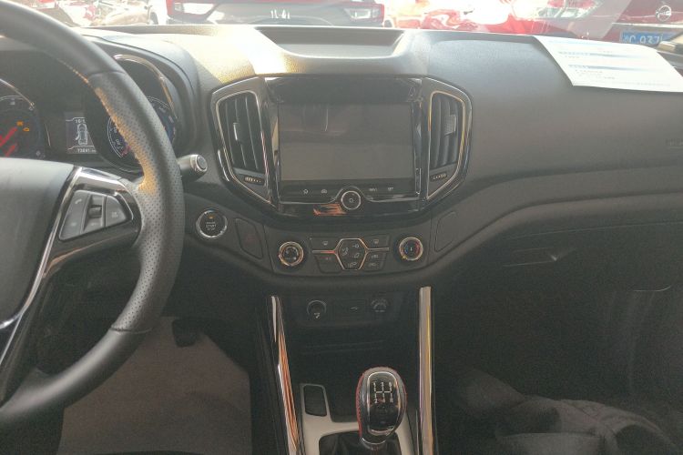 Kaiyi X5 2018 car image #13