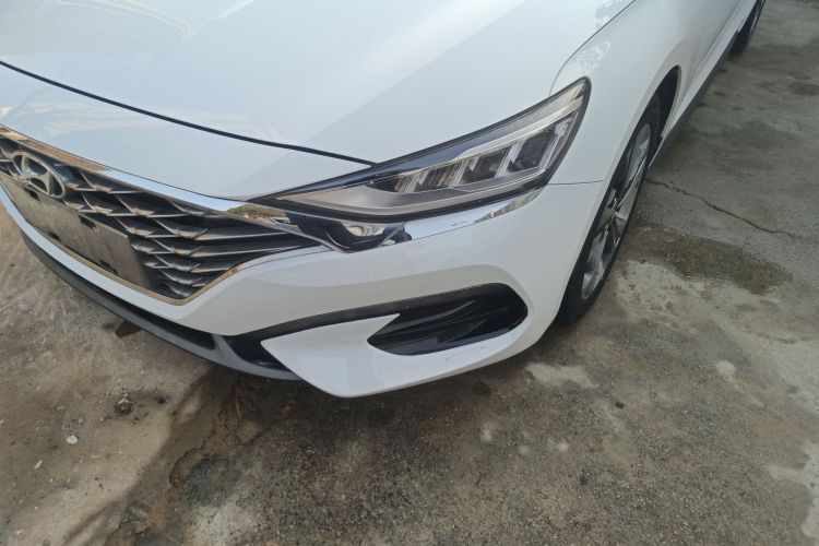 Hyundai Lafesta 2020 immagine di auto #13