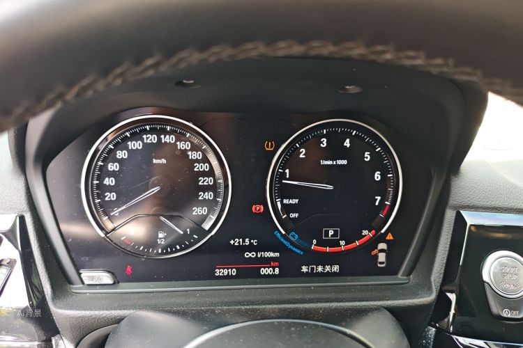 BMW 1 Series 2020 car image #13