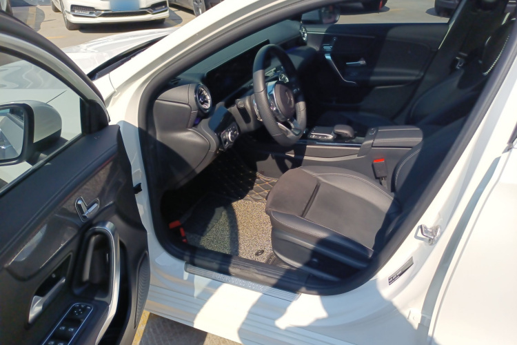 Mercedes-Benz A Class 2021 car image #13
