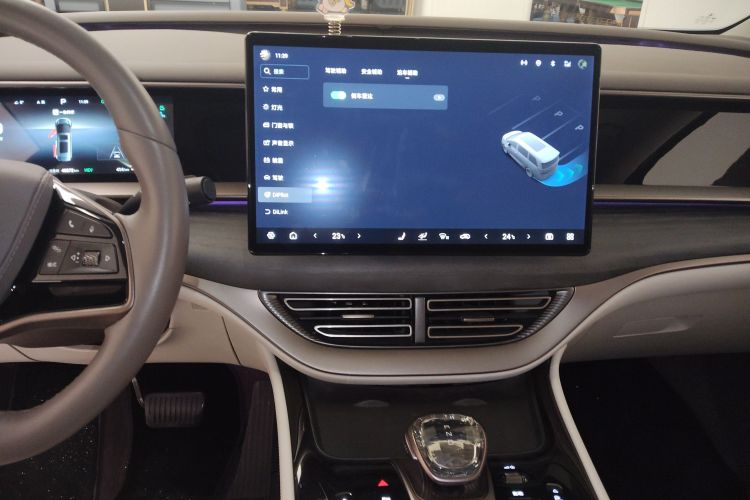 腾势 腾势D9 2023 汽车图片 #13