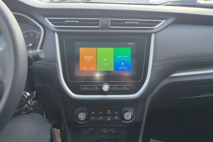 Roewe RX3 2021 изображение автомобиля #13