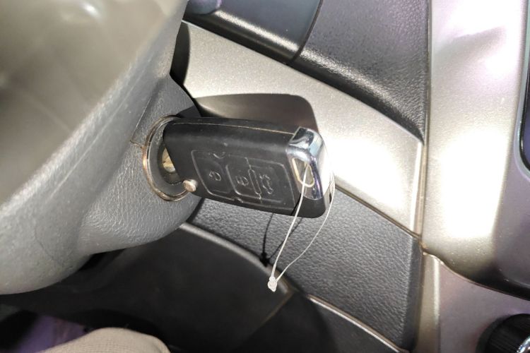 GEELY GX7 2015 #13 GEELY GX7 2015 car image #13