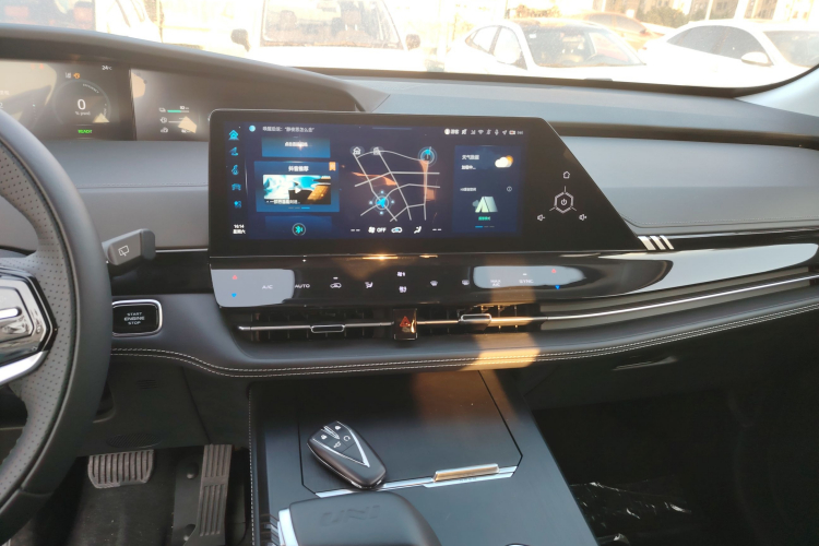 Changan UNI-K iDD 2025 #13 Changan UNI-K iDD 2025 immagine di auto #13