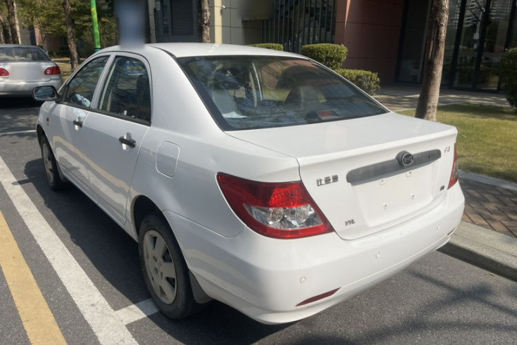 BYD F3 2019 car image #13