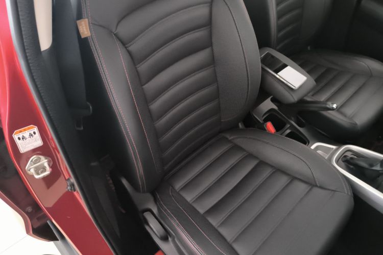 Suzuki Vitara 2016 image de voiture #13