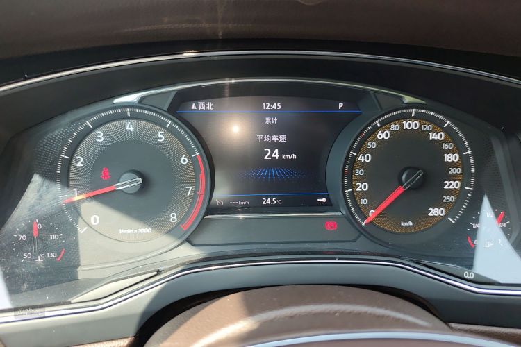 Volkswagen Phideon 2022 immagine di auto #13