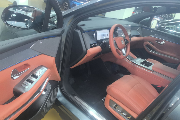 BYD Tang L 2025 #13 BYD Tang L 2025 imagen de coche #13