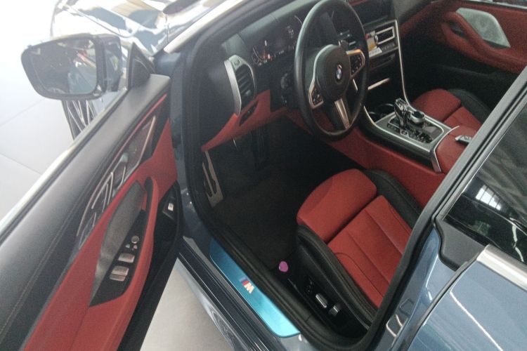 BMW 8 Series 2021 #13 BMW 8 Series 2021 car image #13