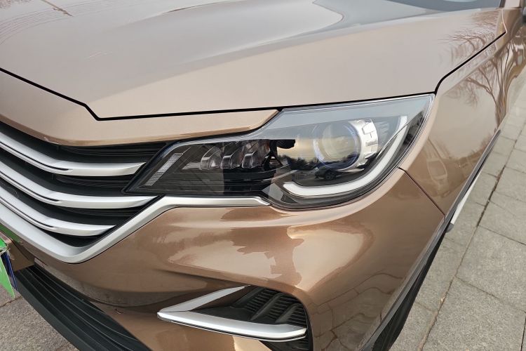 X70M 2020 car image #13