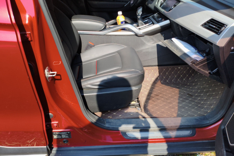 吉利汽车 博越 2018 汽车图片 #13