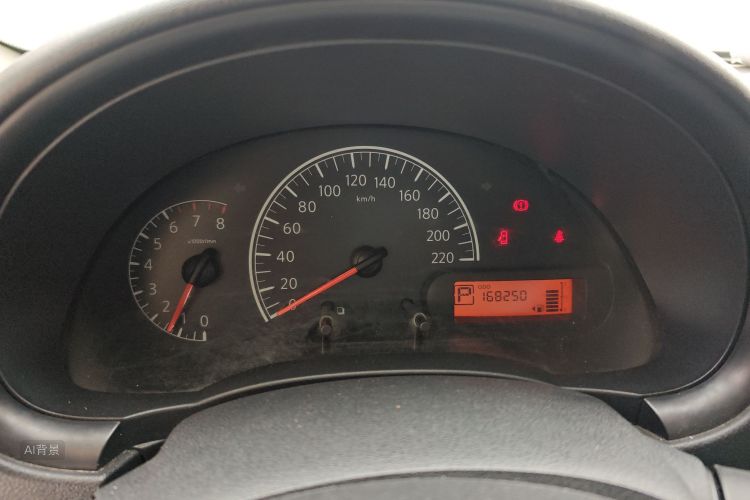 Nissan Sunny 2015 #13 Nissan Sunny 2015 car image #13
