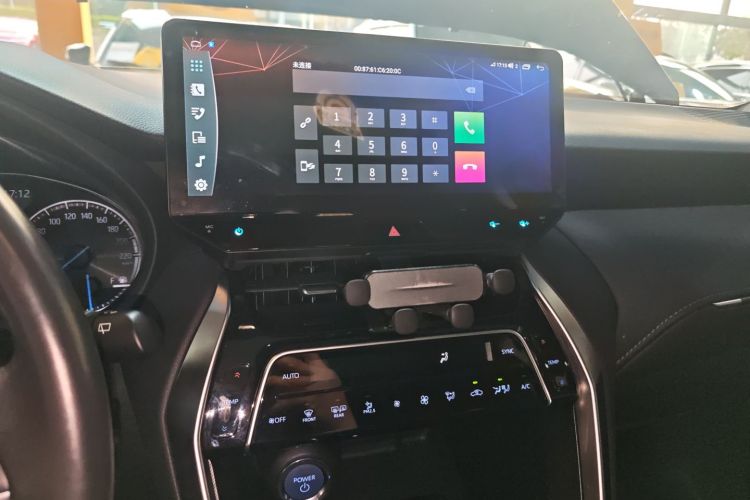Toyota Harrier 2022 car image #13