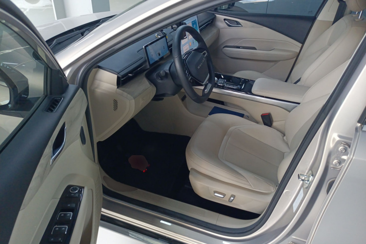 五菱汽车 五菱星光 2024 #13 五菱汽车 五菱星光 2024 汽车图片 #13