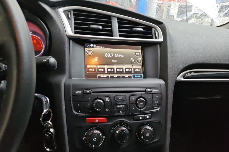 Citroen C4L 2017 #13 Citroen C4L 2017 car image #13