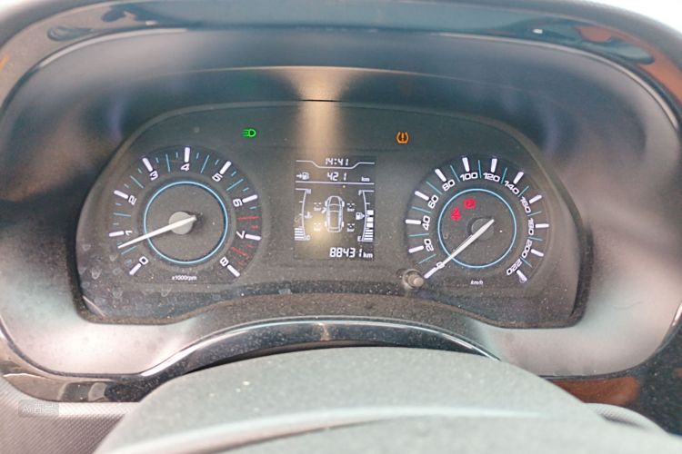 Chery Tiggo 3 2017 image de voiture #13