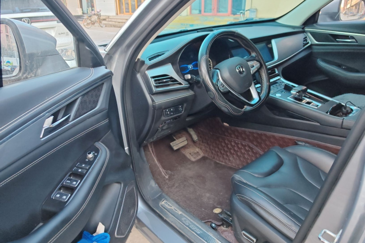 Changan CS85 Coupe 2019 car image #13