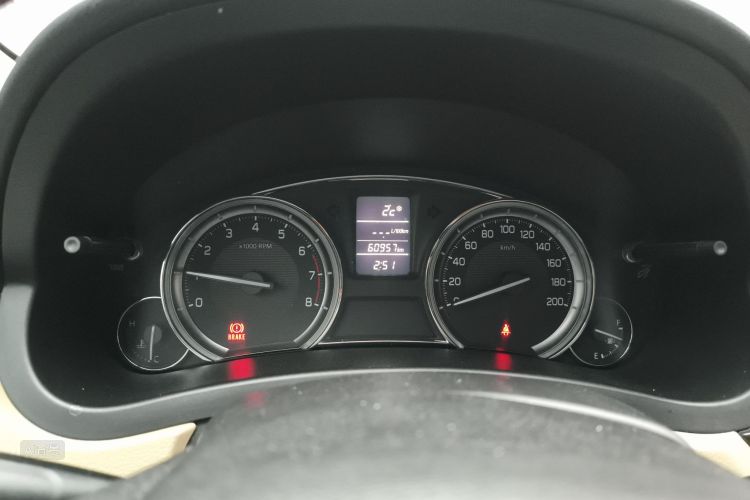 铃木 启悦 2016 汽车图片 #13