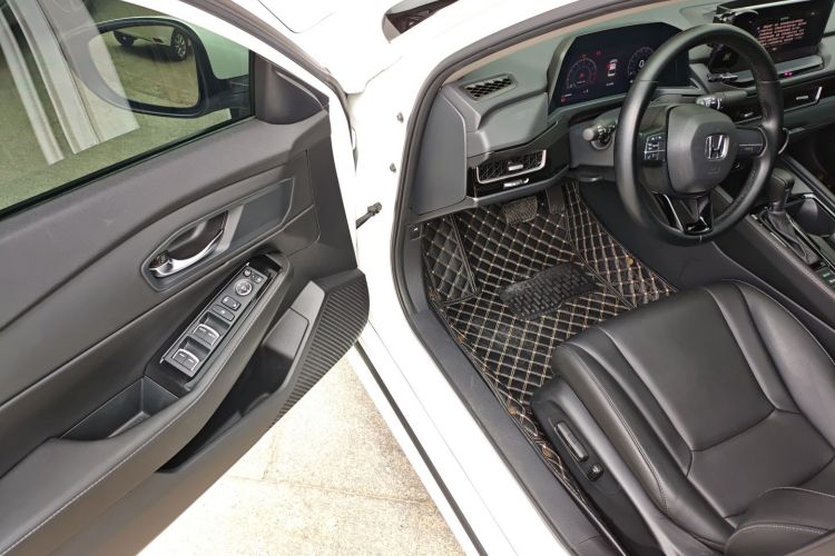 Honda Inspire 2023 car image #13