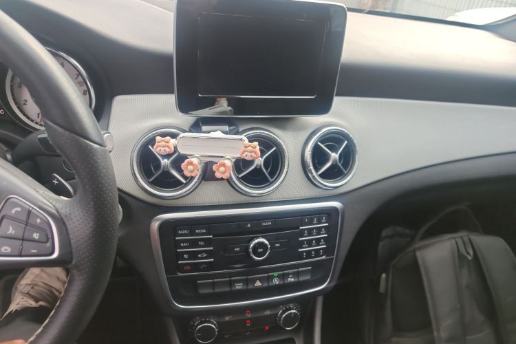 Mercedes-Benz CLA Class (Imported) 2016 #13 Mercedes-Benz CLA Class (Imported) 2016 immagine di auto #13