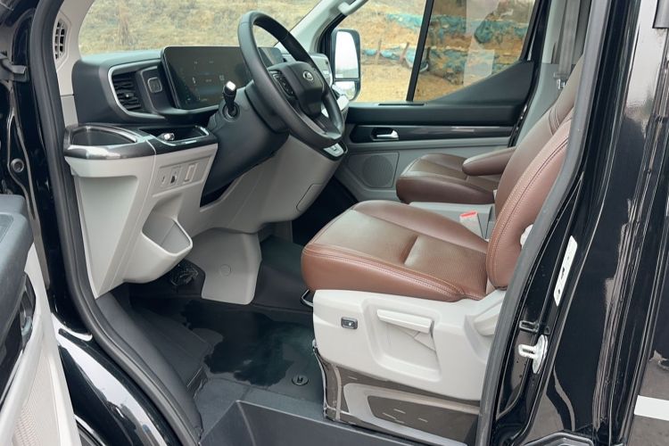 Ford Transit T8 2024 #13 Ford Transit T8 2024 car image #13