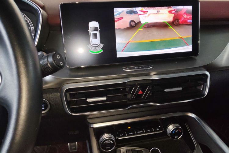 GEELY Coolray 2020 car image #13