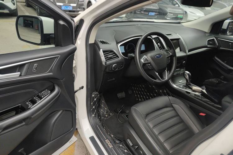 Ford Edge 2018 #13 Ford Edge 2018 صورة سيارة #13