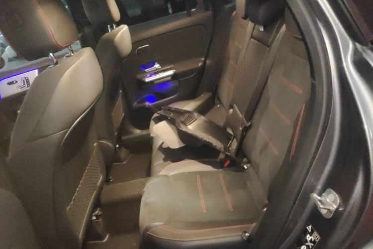 Mercedes-Benz GLA AMG 2023 car image #13