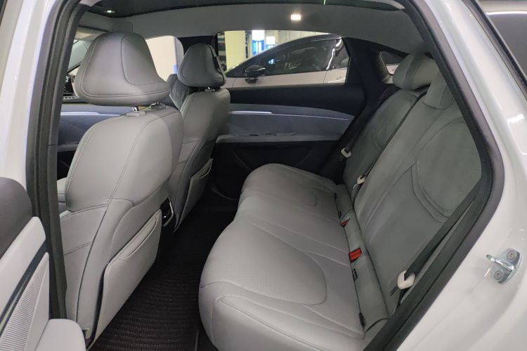 Xpeng MONA M03 2025 #13 Xpeng MONA M03 2025 immagine di auto #13