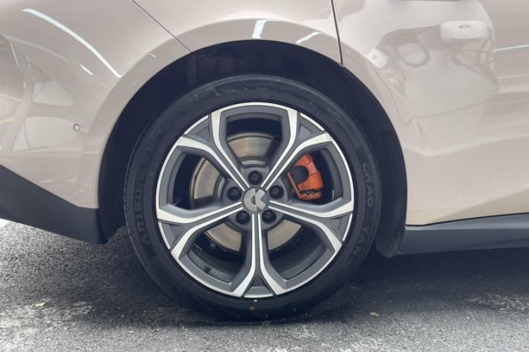 蔚来 蔚来ET5 2023 汽车图片 #13